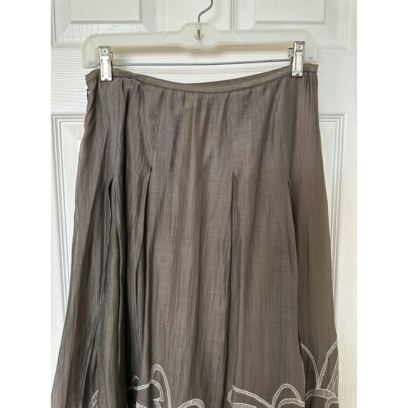 Nic + Zoe Embroidered Skirt Taupe Gold Sz 4 Women’s Swing Satin Full Midi Floral - Picture 11 of 12